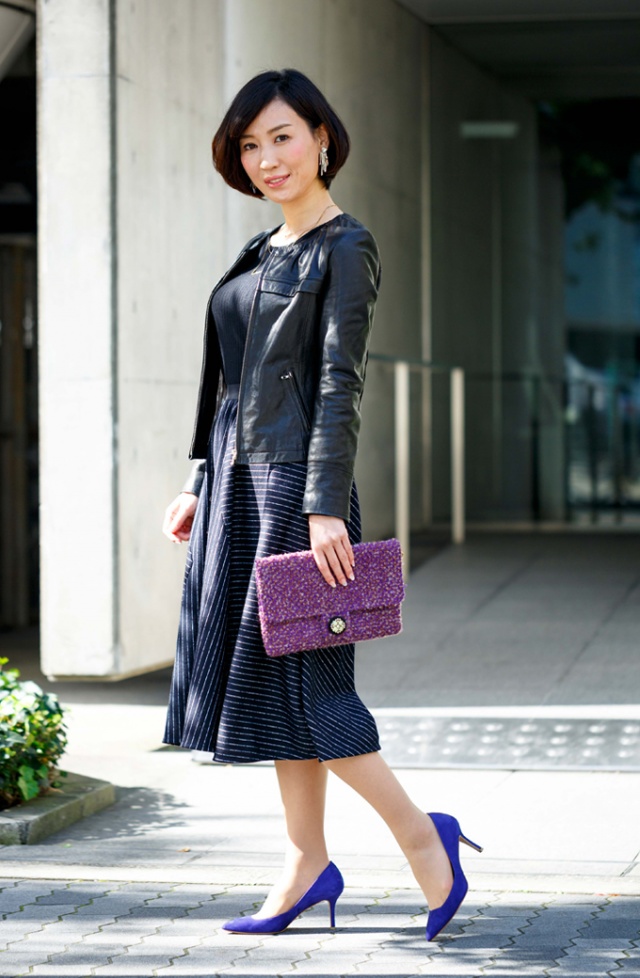 レザージャケット ミモレ丈スカートをダークカラーでまとめた大人カジュアル 11月23日 Bo Te ボーテ