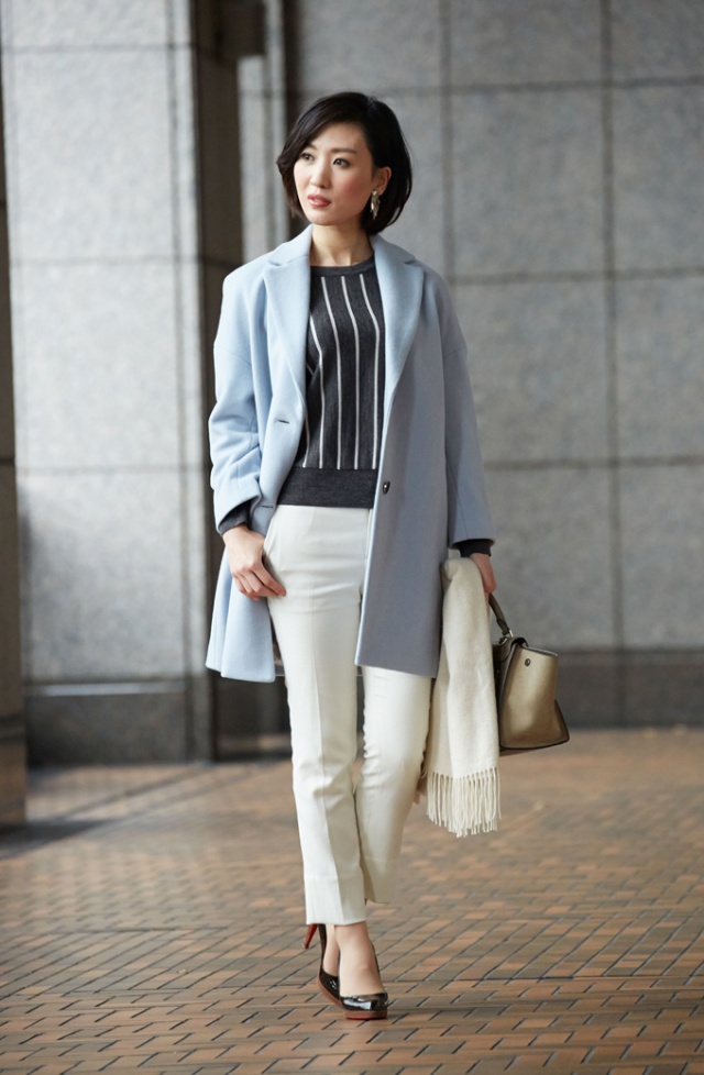 クールでシックになりがちなストライプアイテムを女性らしく着こなしたコーデ 12月15日 Bo Te ボーテ