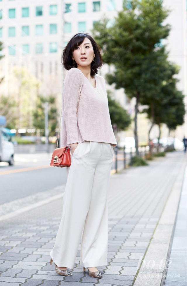 ピンク ライトベージュのフェミニン配色をクールにまとめたワイドパンツコーデ 2月27日 Bo Te ボーテ ピンク ライトベージュのフェミニン配色をクールにまとめたワイドパンツコーデ 2月27日 Bo Te ボーテ